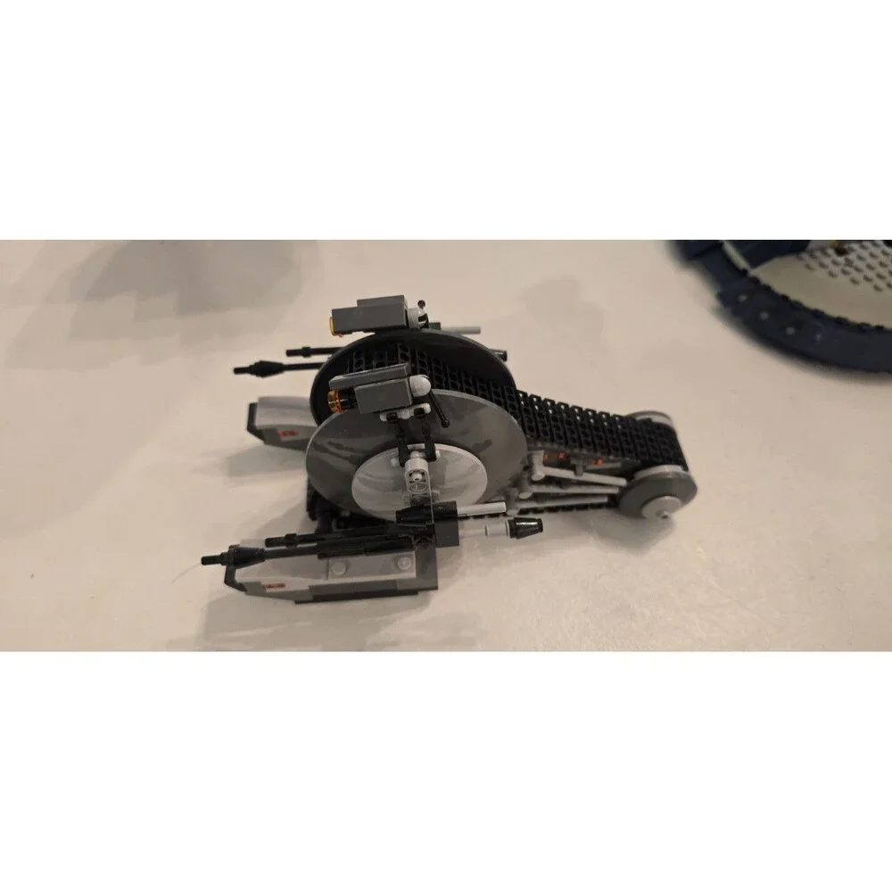 LEGO Star Wars Corporate Alliance Tank Droid No Minifigures As Is